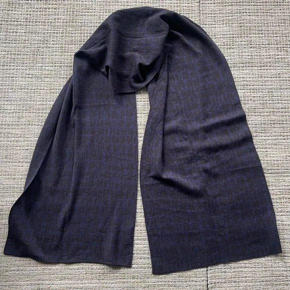 Hermes Cashmere H Pattern Scarf - Picture 6 of 14